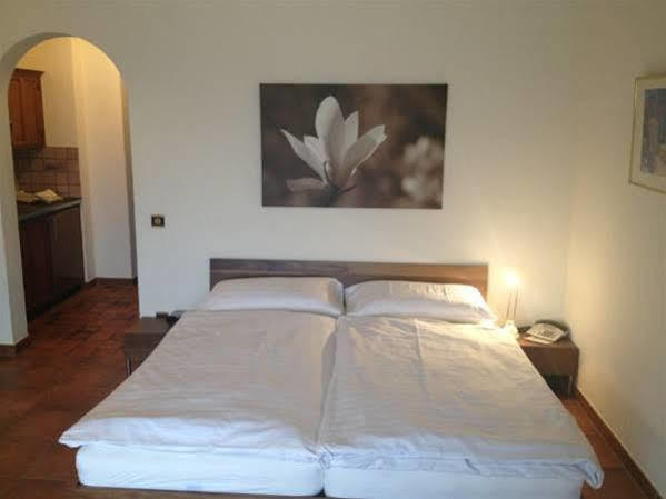 Aparthotel Al Lago Locarno Exterior foto