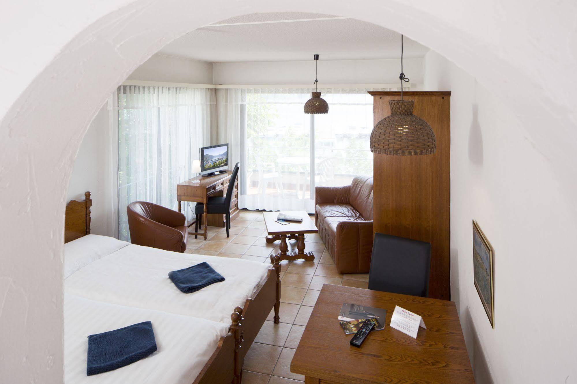 Aparthotel Al Lago Locarno Exterior foto