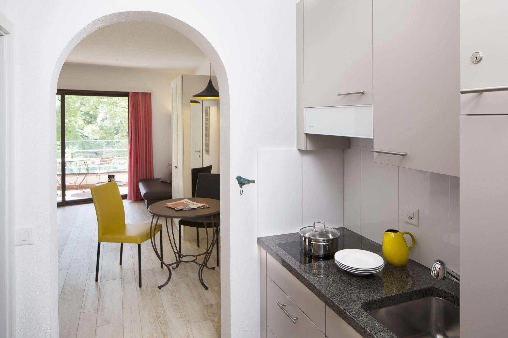 Aparthotel Al Lago Locarno Exterior foto